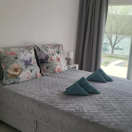 Prazdninovy Dum U Tatil Evi Bilice